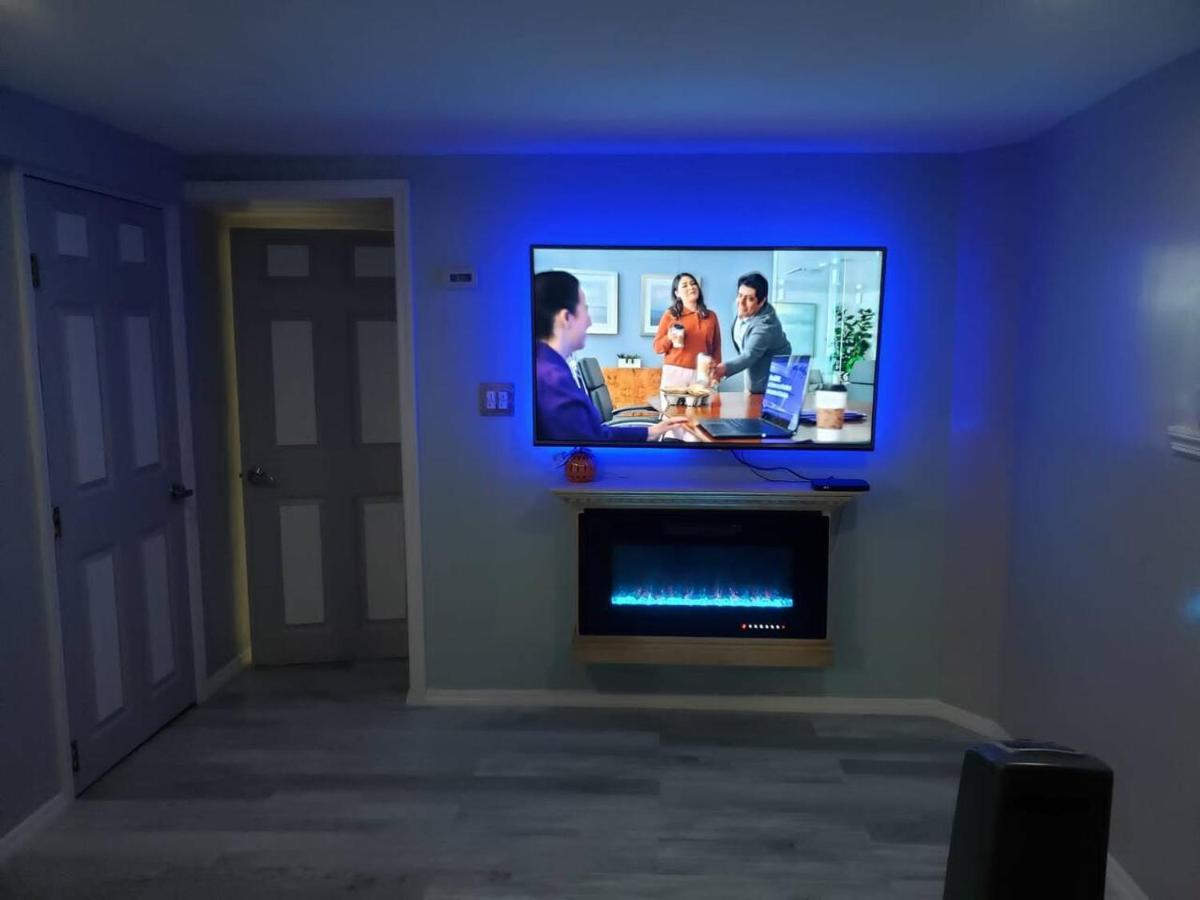 Lovely 2 Bedroom Apartment With 2 Entrance And Parking New York Luaran gambar