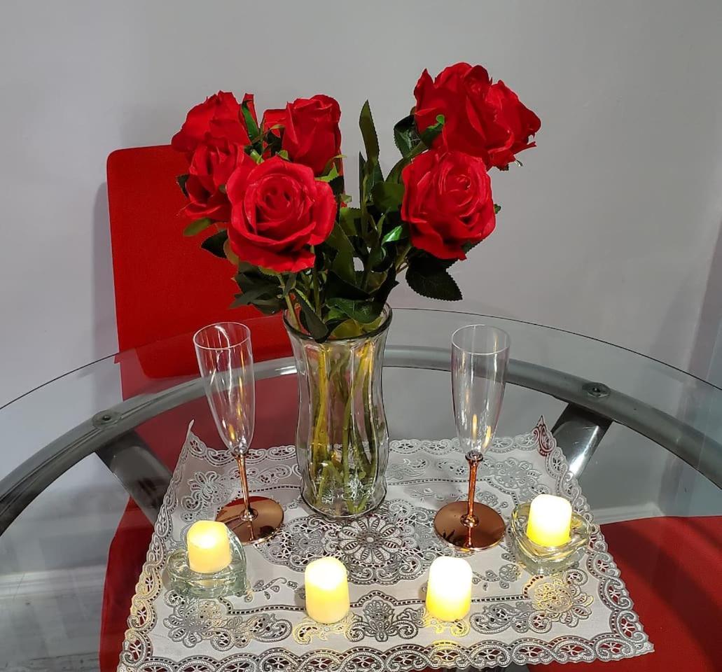 Lovely 2 Bedroom Apartment With 2 Entrance And Parking New York Luaran gambar