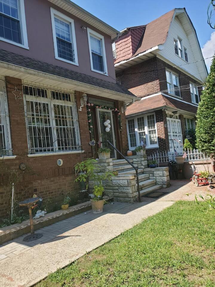 Lovely 2 Bedroom Apartment With 2 Entrance And Parking New York Luaran gambar